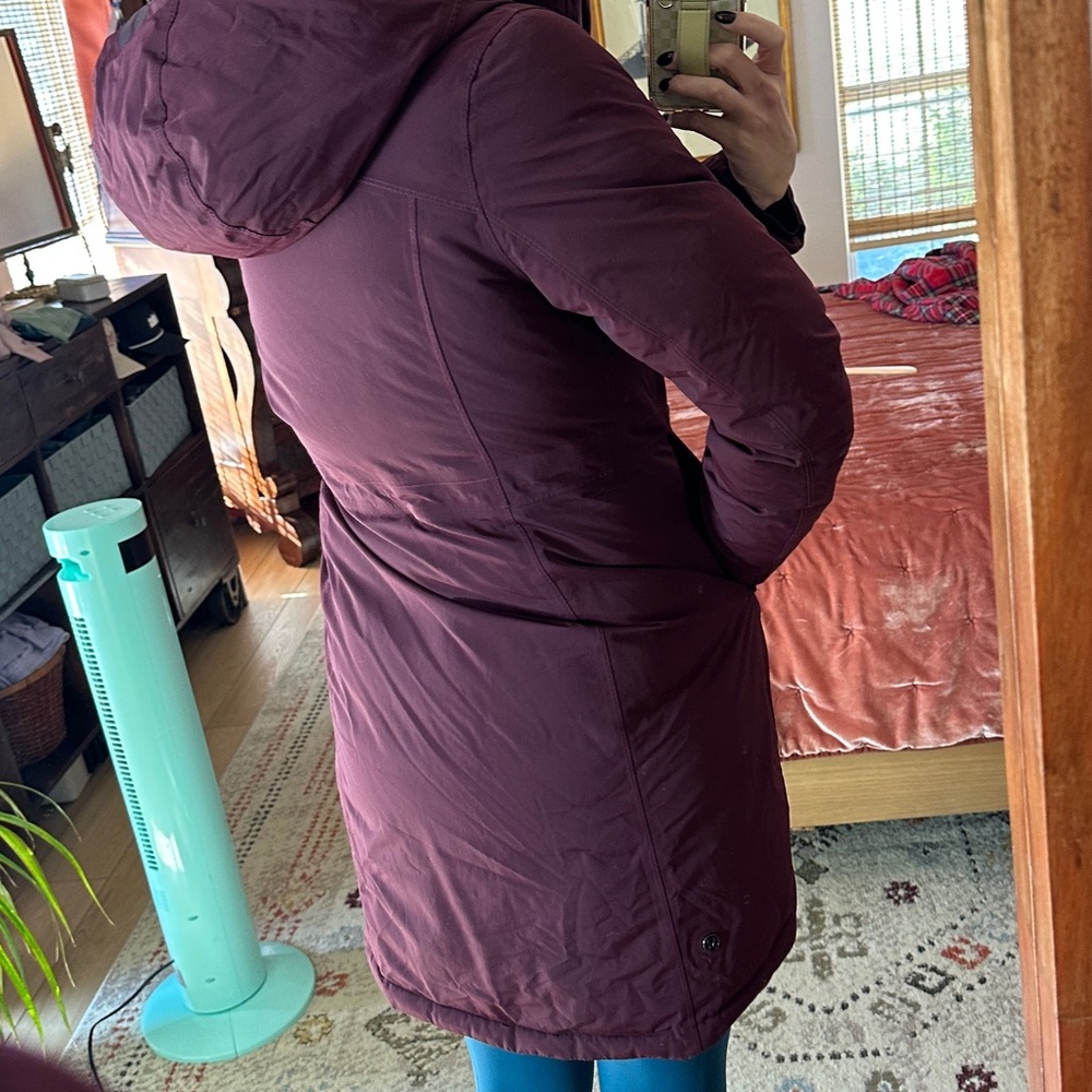 Women's Burgundy SZ 6 Lululemon Parka - Picture 4 of 7